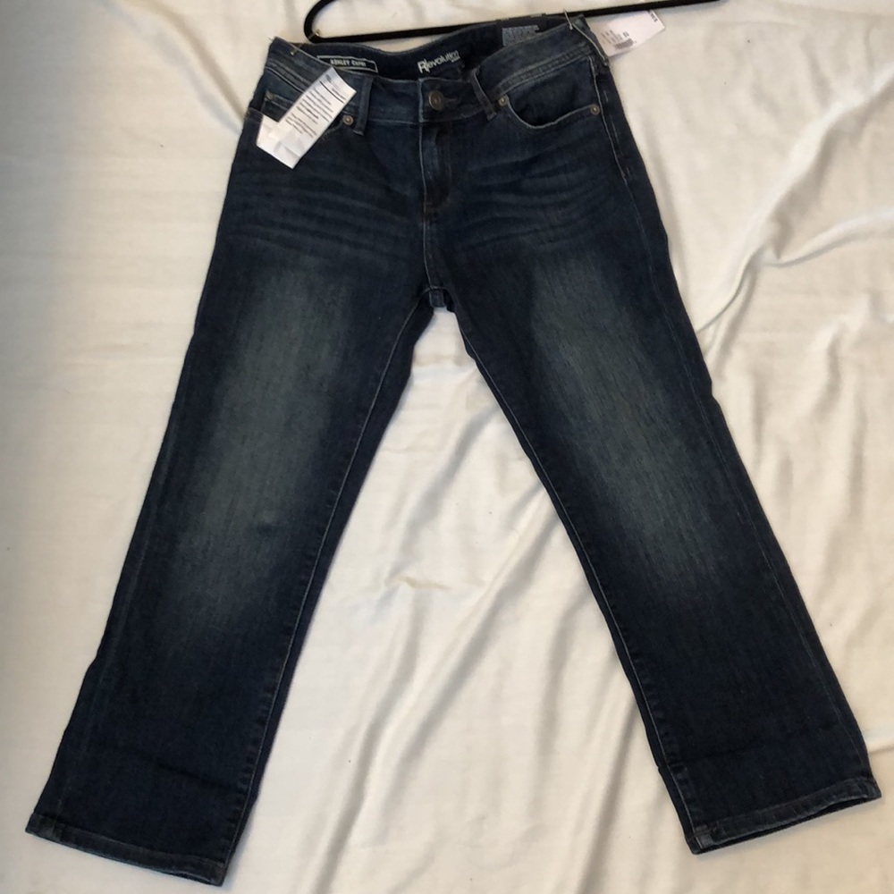 NWT REVOLUTION ASHLEY CAPRI 27x23 ULTRA SOFT STRAIGHT THRU HIP & WAIST #084 - Picture 10 of 10